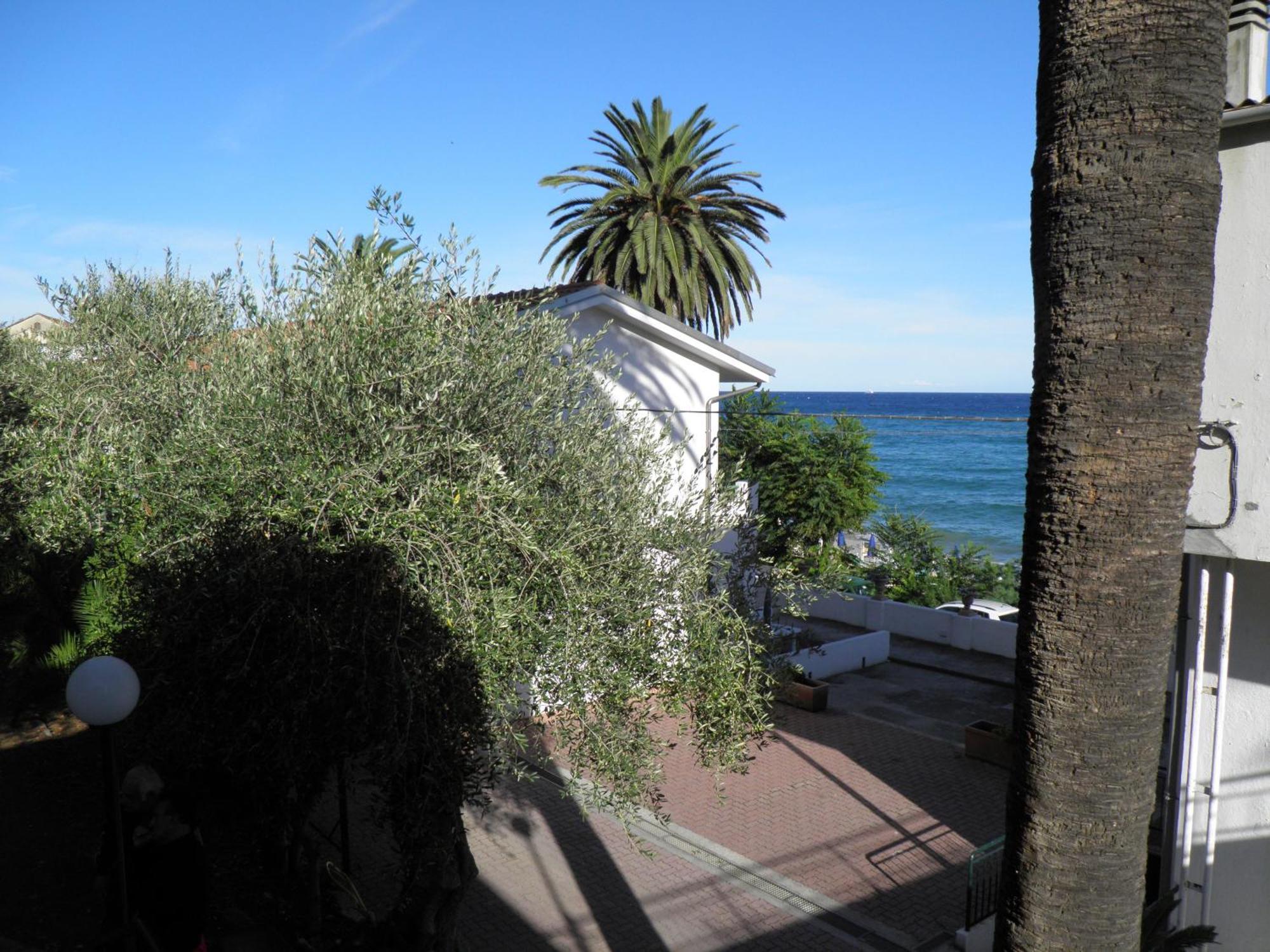 Apartahotel Blue 2*